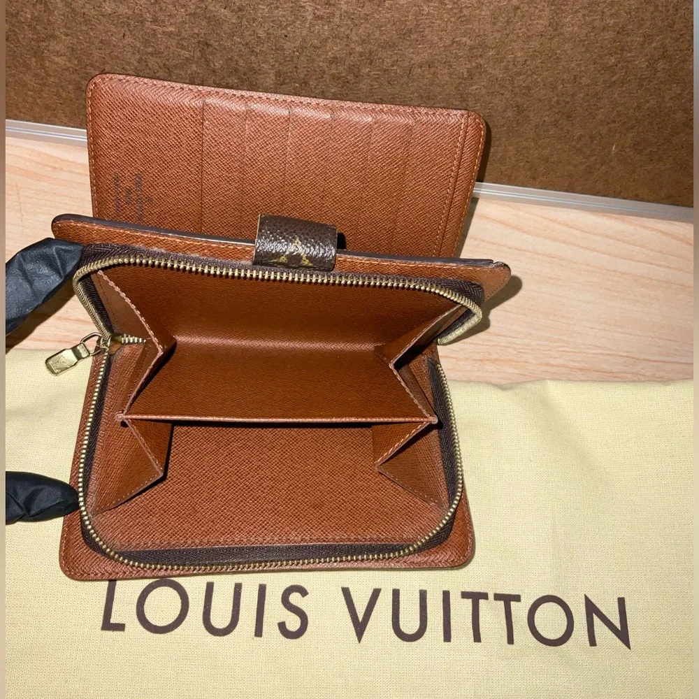 ✅LV BUNDLE DEAL BAG +WALLET LOUIS VUITTON+LV DUSTBAG
